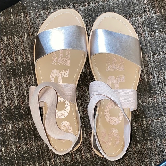 sorel rose gold sandals